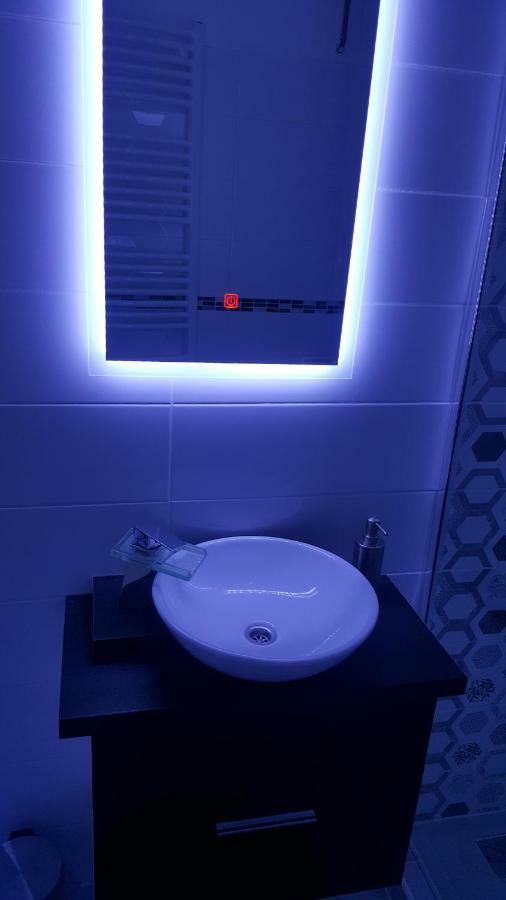 Gutenberg Utca Apartman Segedín Exteriér fotografie