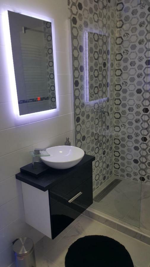 Gutenberg Utca Apartman Segedín Exteriér fotografie